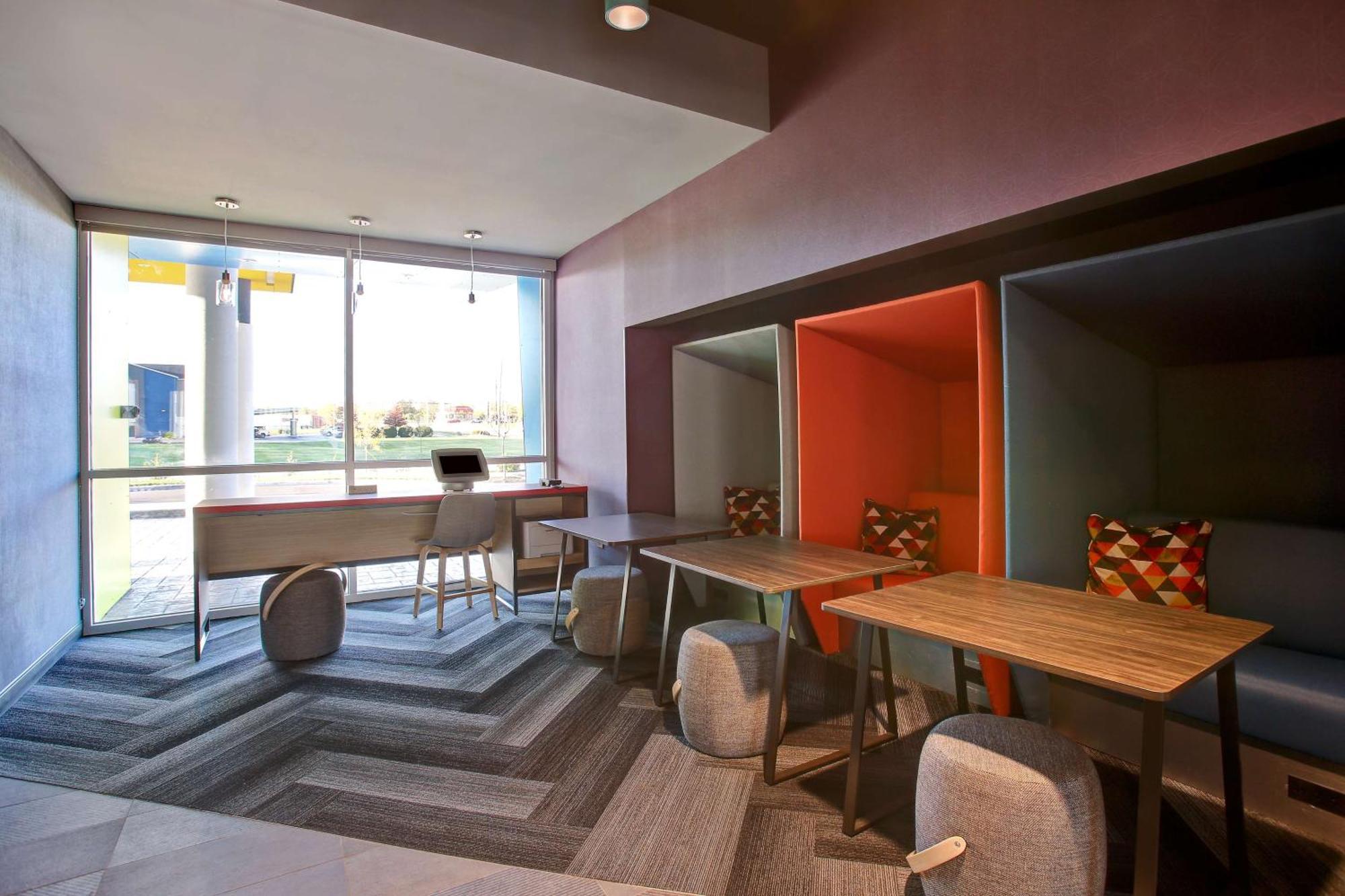 Tru By Hilton Monroe, Oh Hotel Ngoại thất bức ảnh
